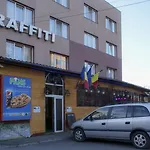 Graffiti Rooftop - Location 3* Bucareste