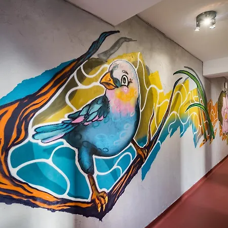 Graffiti Rooftop - Location Szálloda