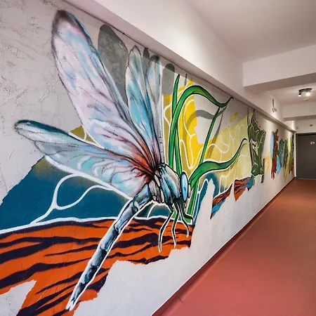 Graffiti Rooftop - Location 酒店 布加勒斯特