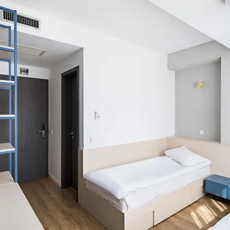 Graffiti Hotel Rooftop - Central Location Hotel 3*