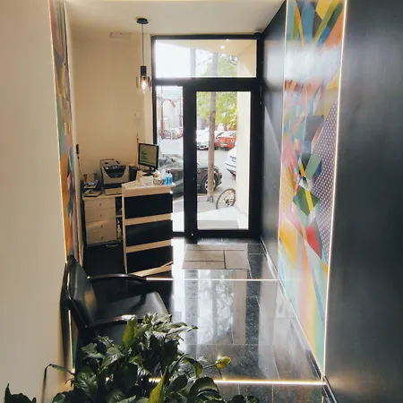 Graffiti Hotel Rooftop - Central Location Hotel Bucharest