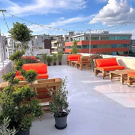 Graffiti Hotel Rooftop - Central Location Hotel