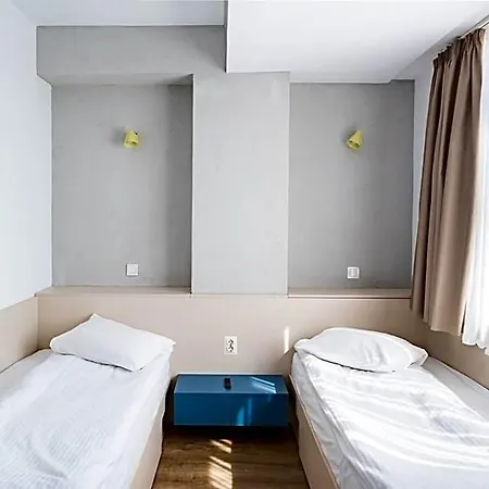 Graffiti Hotel Rooftop - Central Location 3*