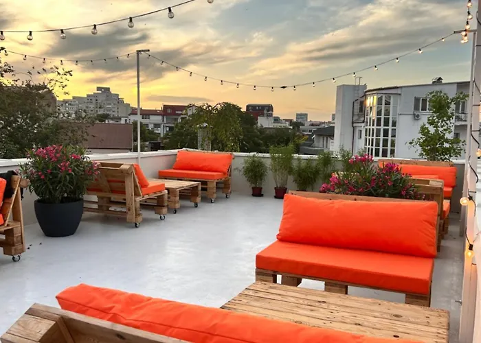 Graffiti Hotel Rooftop - Central Location 3* بوخارست