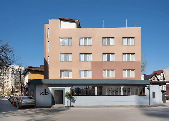 Graffiti Hotel Rooftop - Central Location 3*