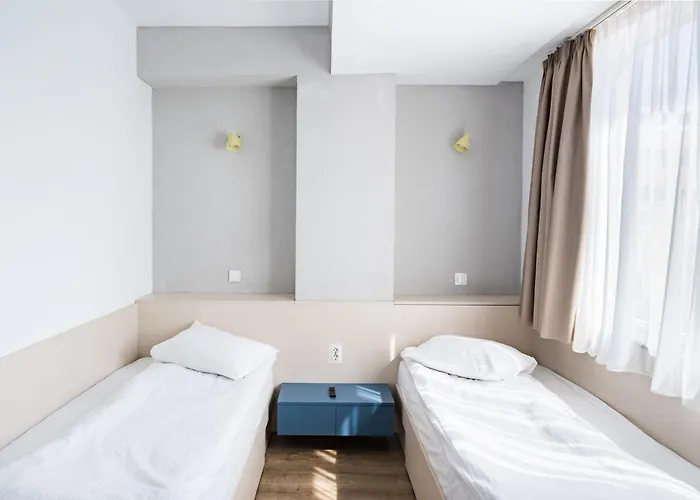 Graffiti Hotel Rooftop - Central Location 3* بوخارست