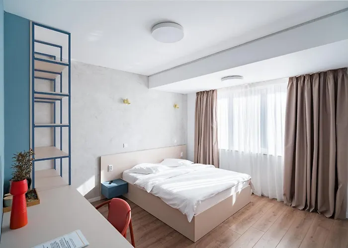 Graffiti Hotel Rooftop - Central Location 3* بوخارست