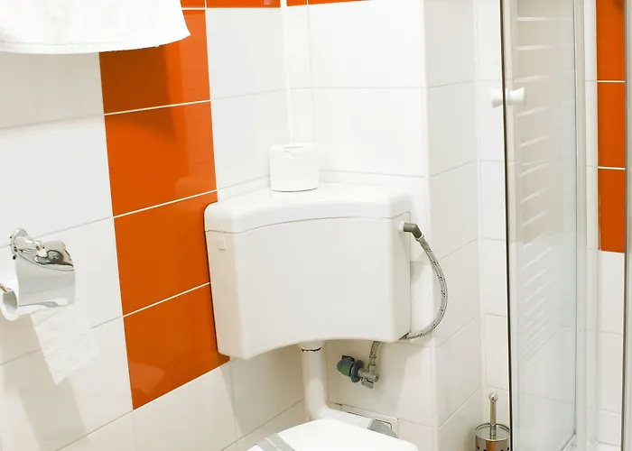 Graffiti Rooftop - Location Hotell 3*