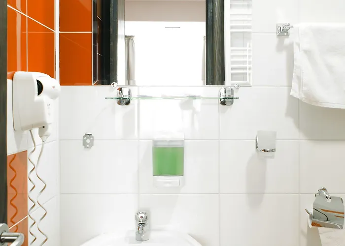 Graffiti Hotel Rooftop - Central Location فندق 3*