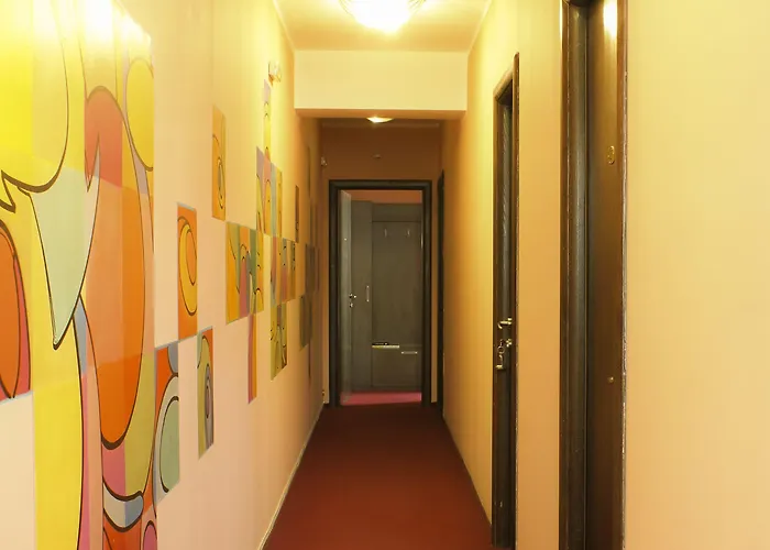 Graffiti Hotel Rooftop - Central Location بوخارست