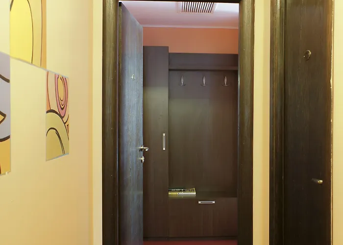 Graffiti Hotel Rooftop - Central Location فندق 3*