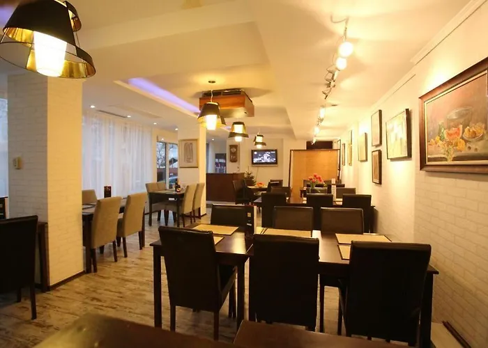 Graffiti Rooftop - Location Bukarest