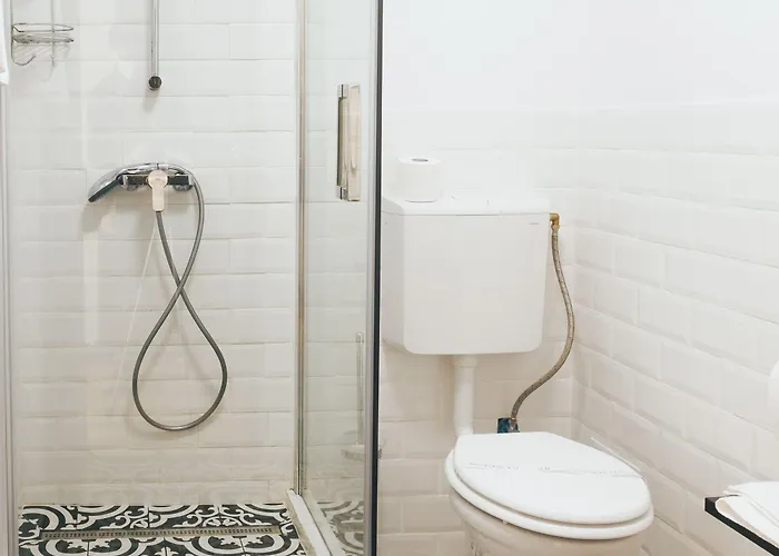 Graffiti Rooftop - Location 3*