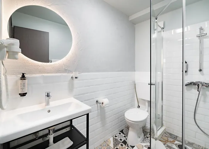 Graffiti Rooftop - Location Hotel 3*